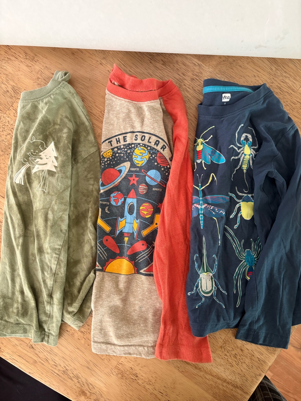 Bundle of boys long sleeve shirts (5T)